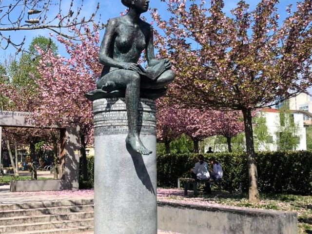 Blossoms in Slovenia, Ljubljana