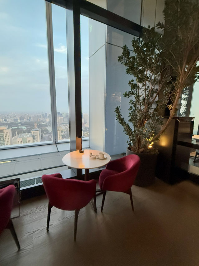 Evolving Elegance – A Day in Toranomon