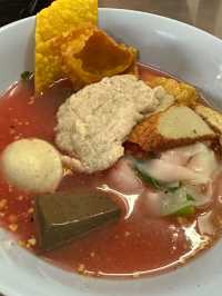 ร้านเย็นตาโฟเก่าแก่ ณ ตลาดหนองมน
