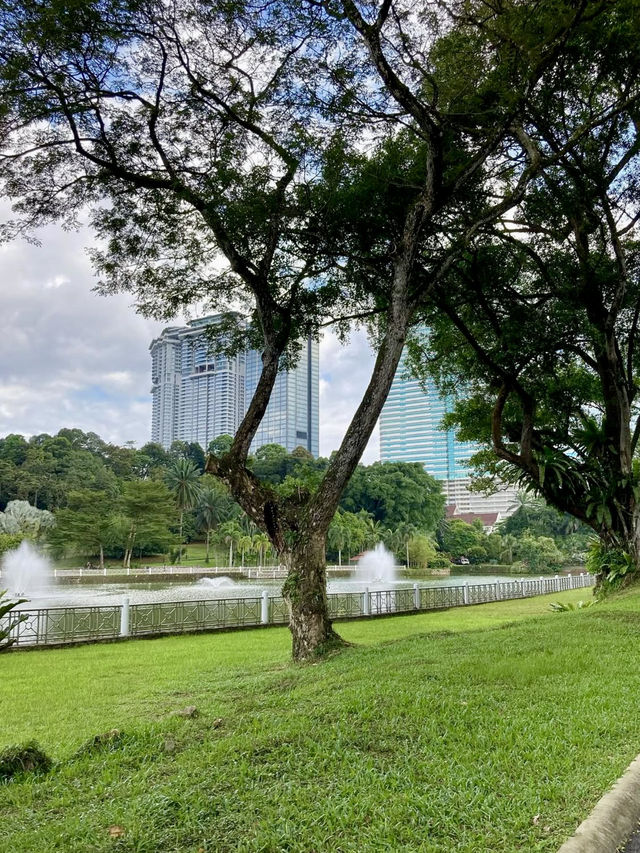 A Slow Day in Kuala Lumpur – Gardens, Local Eats & City Views