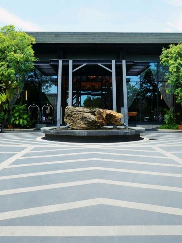 อัญมณีพัทยา The Gems Mining Pool Villas Pattaya