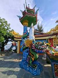 Dinh Cau Temple วัดริมทะเล🌊