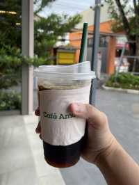 แบล็คคอฟฟี่สุดเข้มข้นที่คาเฟ่อเมซอน ☕️