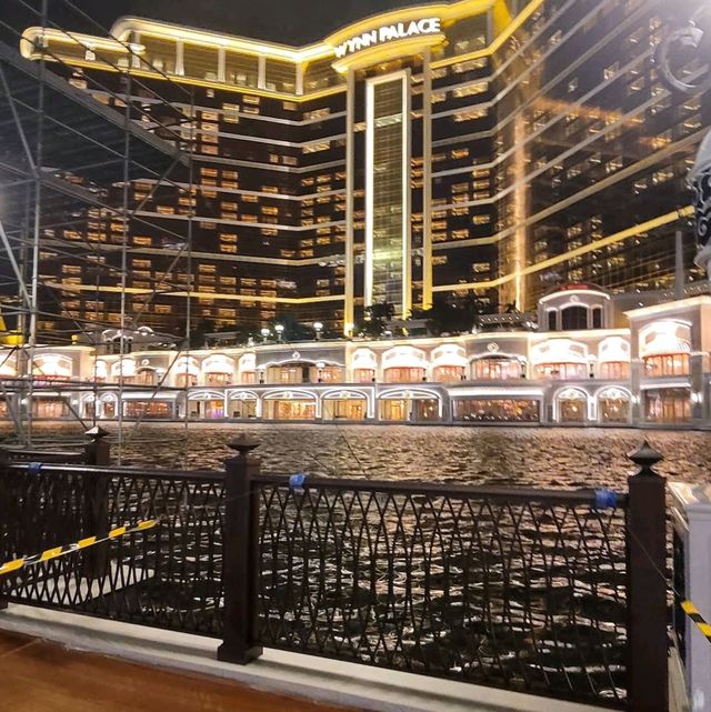 永利皇宮 Wynn Palace – 水上花園泳池區