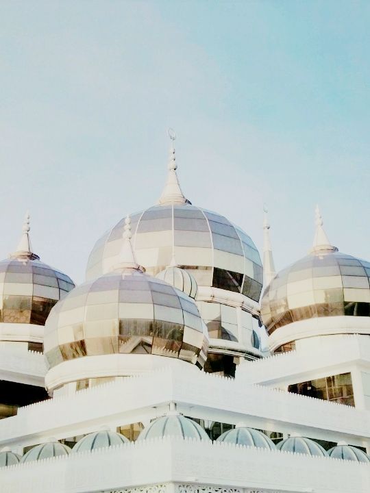 Crystal Mosque: Where Faith Meets Sparkle in Terengganu!