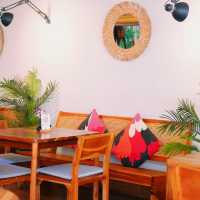 A Taste of Vibrant Flavors and Coastal Charm