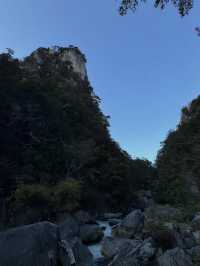 【昇仙峡で渓谷美に癒される旅】奇岩と滝が織りなす絶景ハイキング🌿🏞️