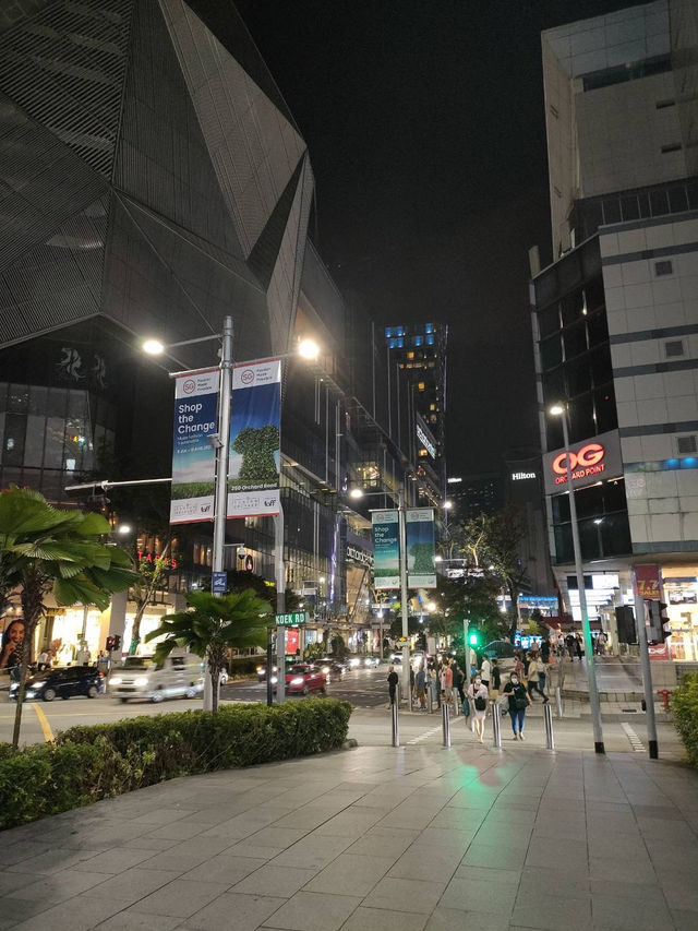 🛍️ Orchard Road – สวรรค์นักช้อปกลางสิงคโปร์