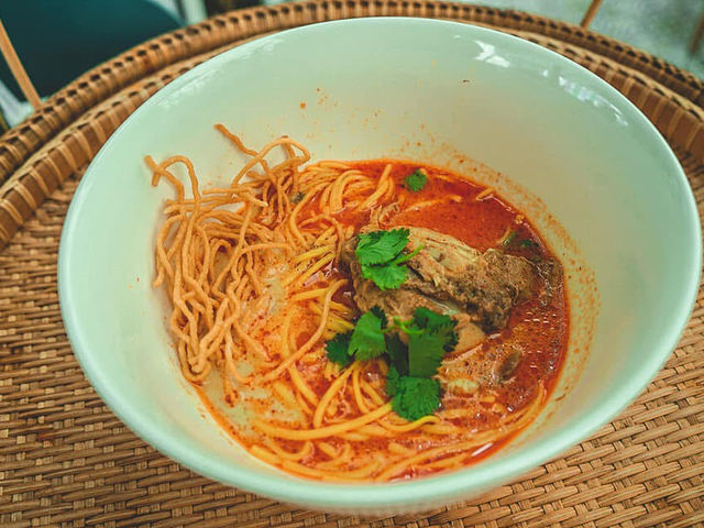 こんなに可愛いカノムジーン見たことない！🌈🍜 #カラフル麺 