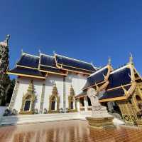วัดบ้านเด่น - สถาปัตยกรรมงดงามแห่งเชียงใหม่