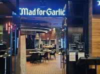 There are garlic in every single menu in this restaurant!!!