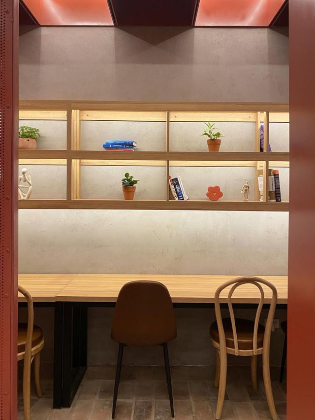 Woop Woop Cafe & Bistro