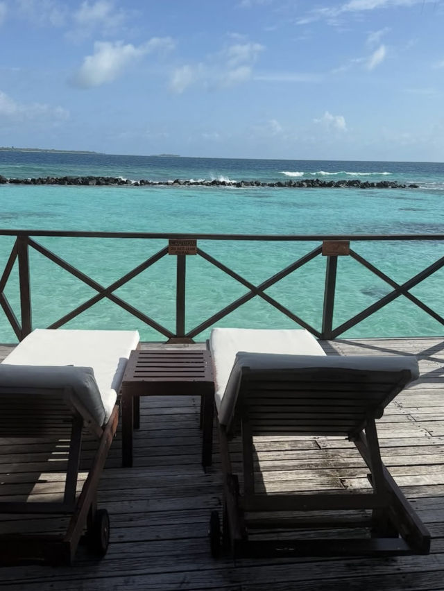 Escape to the blue- Maldives Magic