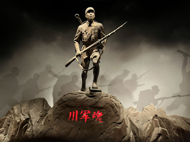 🖼️ Chengdu Museum – The Perfect Cool-Down Cultural Stop in Tianfu Square