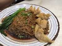 🍜 Finally Tried Nam Heong @ Mid Valley SouthKey JB – Worth the Wait?