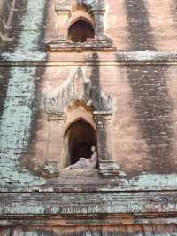 Temples & Timeless Magic – Bagan’s Golden Charm 🇲🇲 