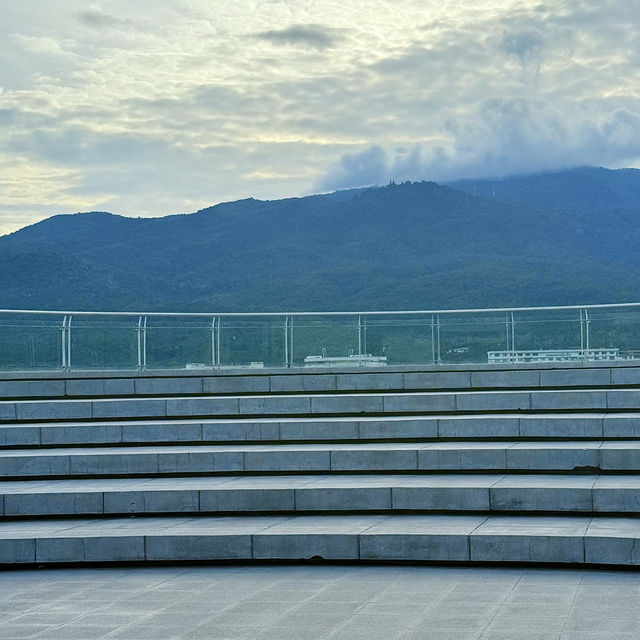 Nimman Hill: Rooftop Escape at MAYA Chiang Mai