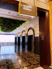Resorts World Genting Highlands Hotel: Luxury Above the Clouds