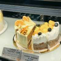 Yin's Sourdough Bakery & Café at Uptown 37