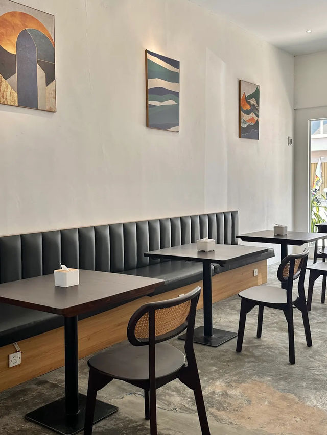 From TikTok to Table, Juju’s Viral Café Experience