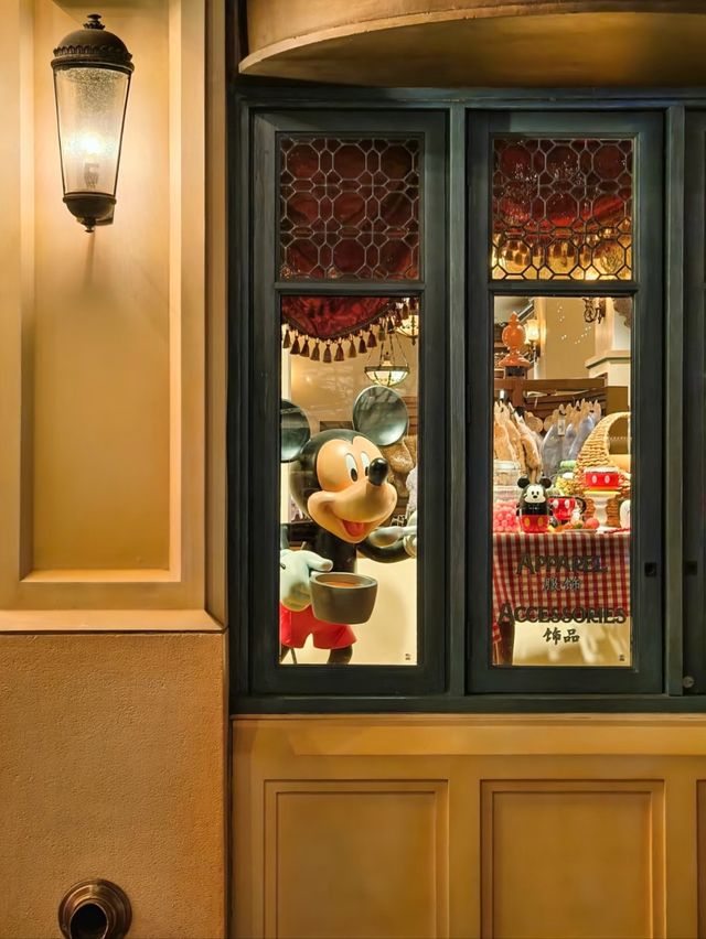 Whirls, Twirls & Disney Curls: Top Picks for Kids in Shanghai Disneyland