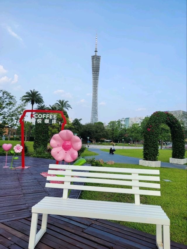 “The Rainbow Needle of Guangzhou”