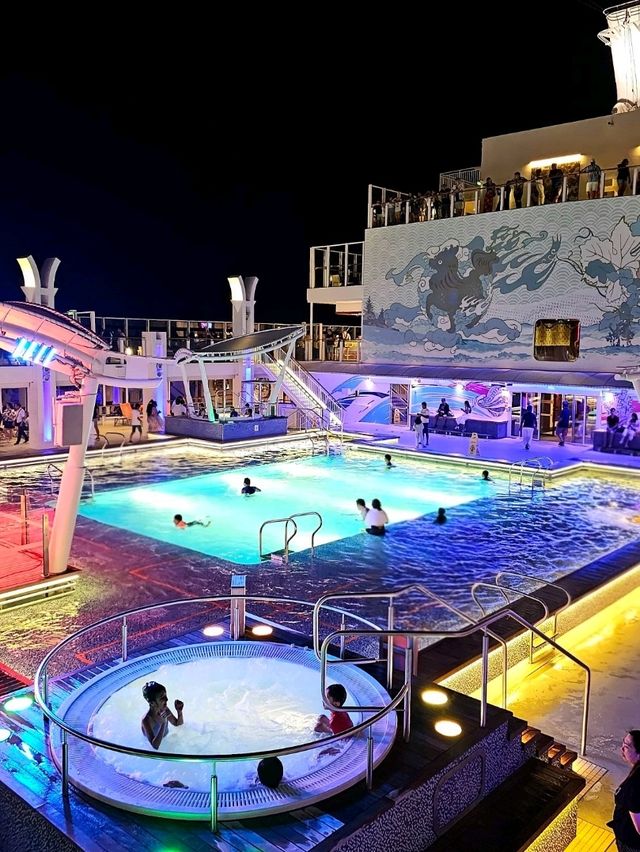 Splash Deck Dreams: Water Fun at Genting Dream