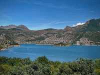 Lakeside Peace and Mountain Air at Los Barrios de Luna