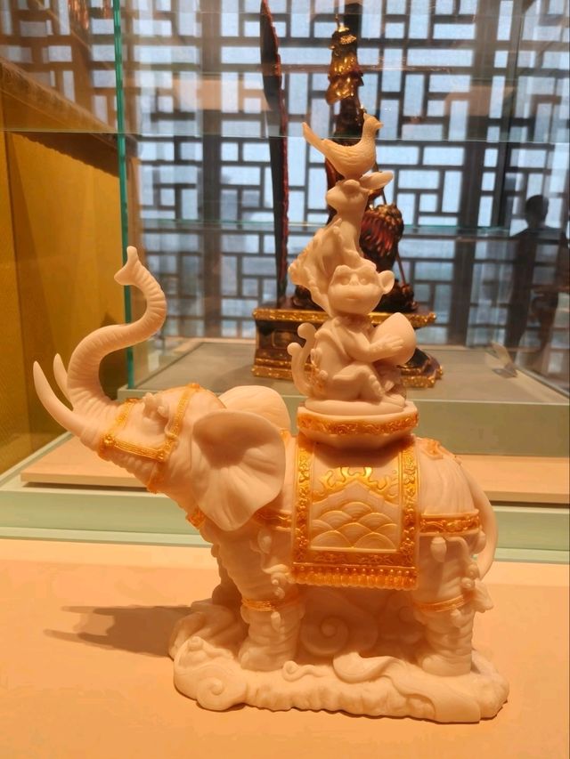 The Living Treasury of Chinese Craftsmanship