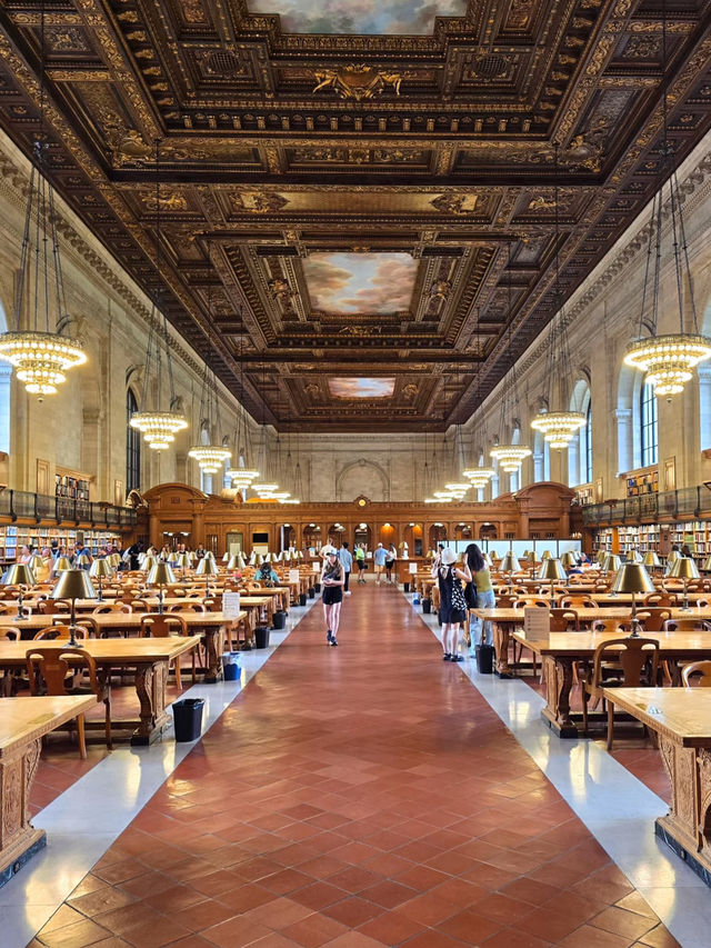 Rose Room Reverie: A Quiet Moment in NYC’s Grand Library 📚🏛️🌹