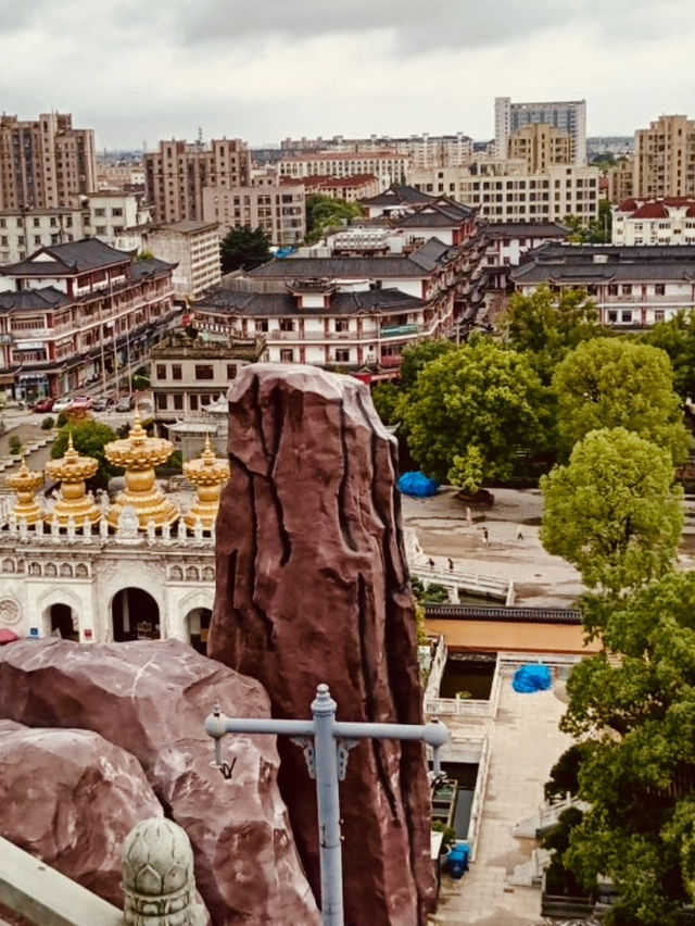A Grand Buddhist Sanctuary with Towering Statues