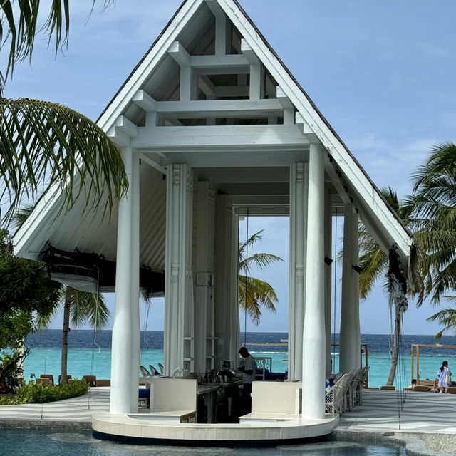 Saii Lagoon Maldives – Vibrant Island Living in the Emboodhoo Lagoon