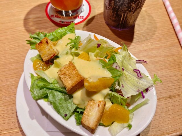 新莊宏匯，TGI FRIDAYS星期五美式餐廳