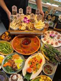 wild mushroom hotpot by Cuihu Lake!