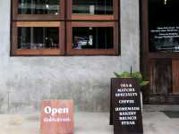 Lin’s Teahouse & Eatery