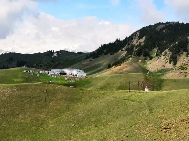果子溝大橋必打卡自然美景