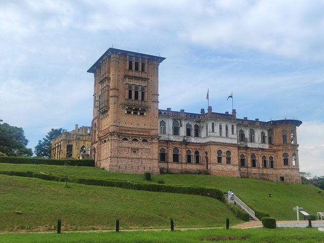 Kellie's Castle - Malaysia  Kellie's Castle - Malaysia
