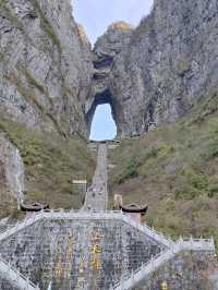 🌄天門山奇遇｜雲霧仙境x99道彎公路挑戰🚗