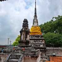 สักการะหลวงพ่อเสือที่พุทธสถานเชิงท่า – หน้าโบสถ์