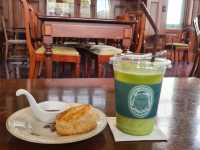 ร้านกาแฟนรสิงห์ ณ วังพญาไท ☕️☘️