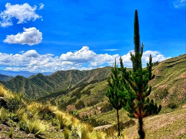 💎 Qoricocha Lake – The Golden Mirror of the Andes