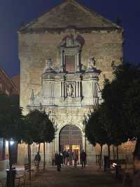 산 페르난도 성당 - 시간의 벽에 새겨진 믿음의 흔적 