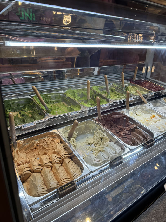 【上海/グルメ】濃厚抹茶ラテ&ジェラートが食べれるよ🍵✨ 【上海/グルメ】濃厚抹茶ラテ&ジェラートが食べれるよ🍵✨