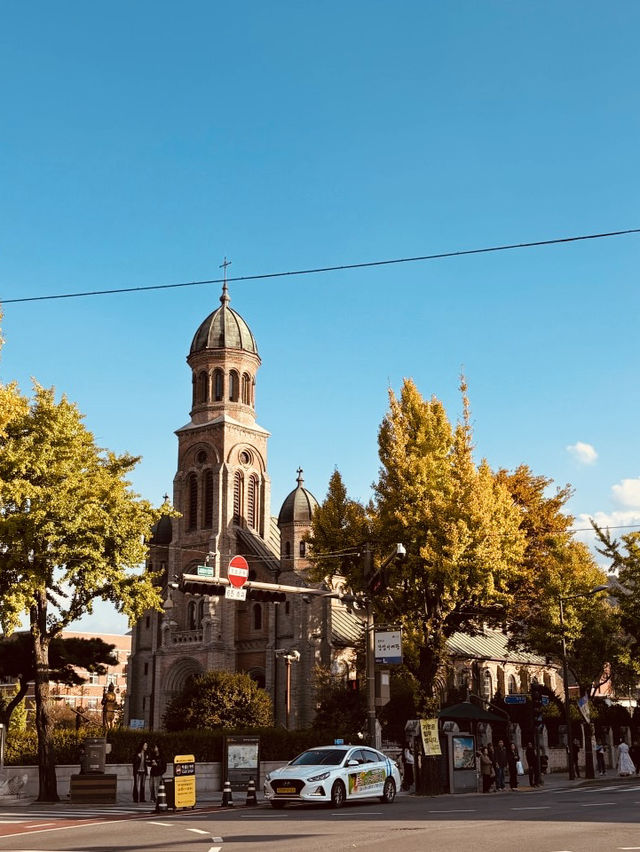 Historical Immersion and Unhurried Atmosphere