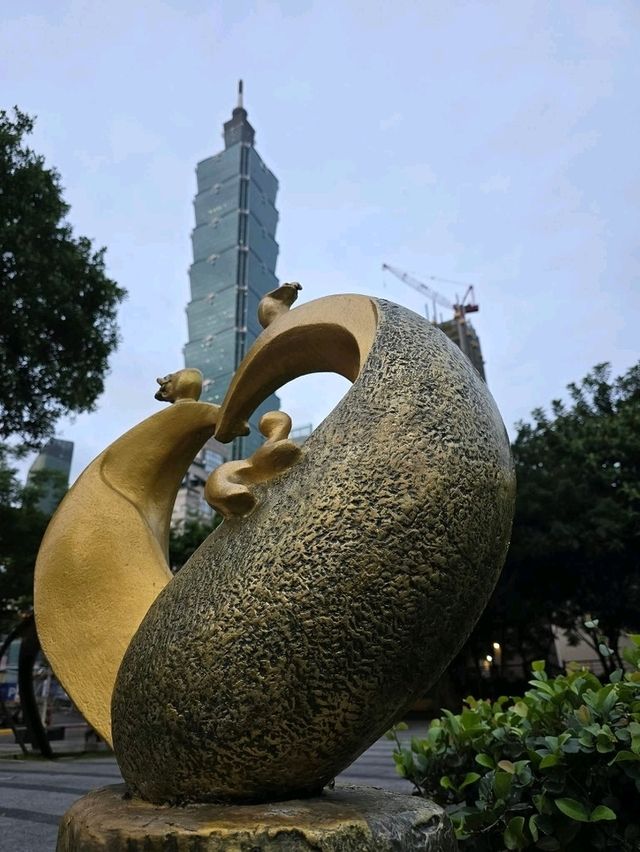 Golden Hour Stroll at Taipei 101: Sunset Vibes & Insta-Worthy Moments 🌇✨ Golden Hour Stroll at Taipei 101: Sunset Vibes & Insta-Worthy Moments 🌇✨