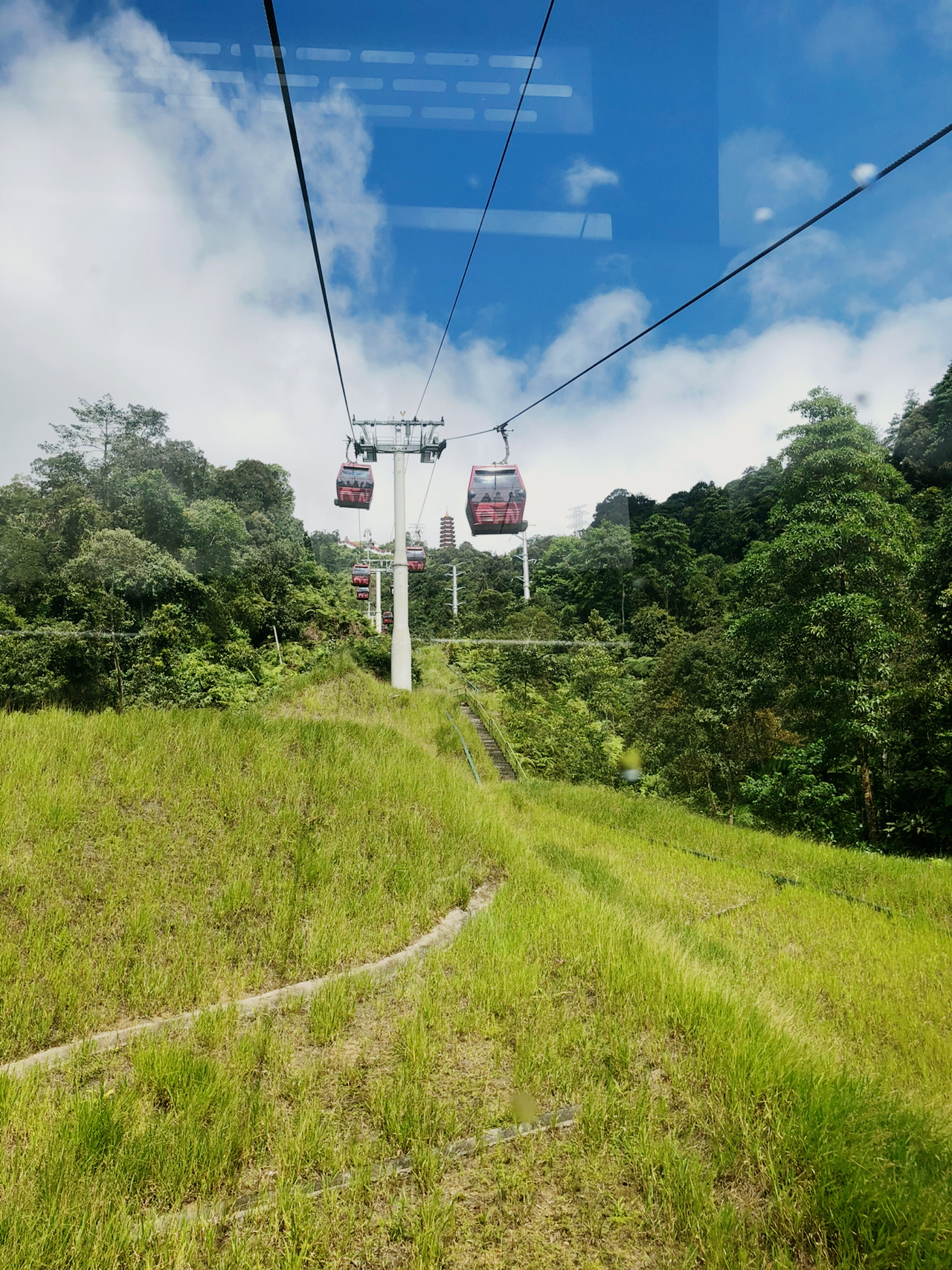 🎢Chuyến đi trong ngày từ Kuala Lumpur đến Genting Highlands | Đi cáp treo lên núi, thưởng thức ẩm thực ngon tuyệt giữa màn sương, trải nghiệm sòng bạc - Tất cả trong một chuyến đi thư giãn⛰️