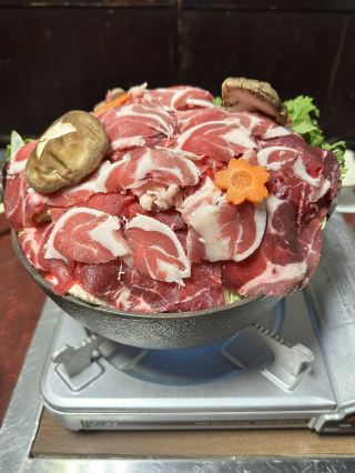 【茨城縣，石岡縣】沒想到我的第一頓野豬肉火鍋竟然這麼好吃！矢裡名店的野豬肉火鍋“火鍋屋”