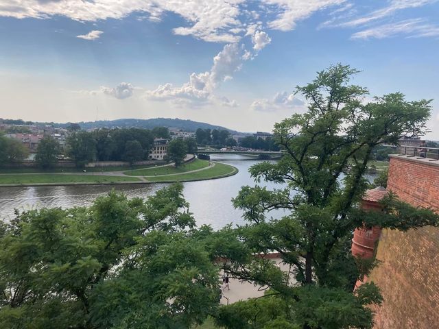 Must Visit in Poland: Wawel Royal Castle 🏰