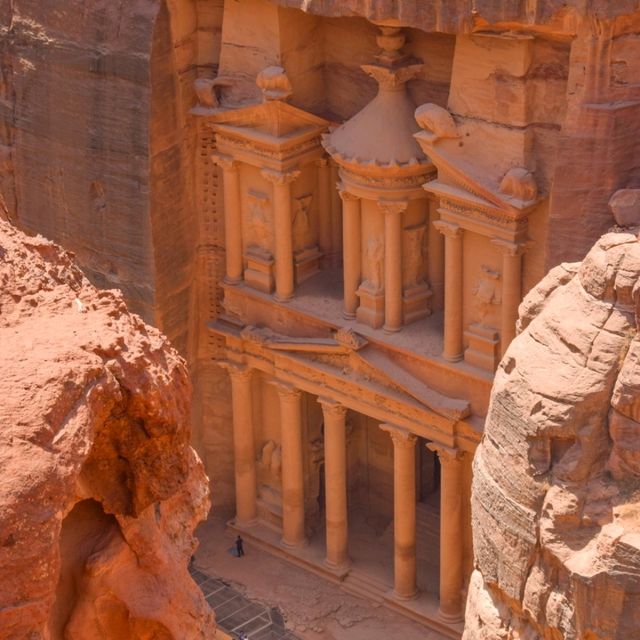 The Treasury: Jordan’s Most Famous Facade