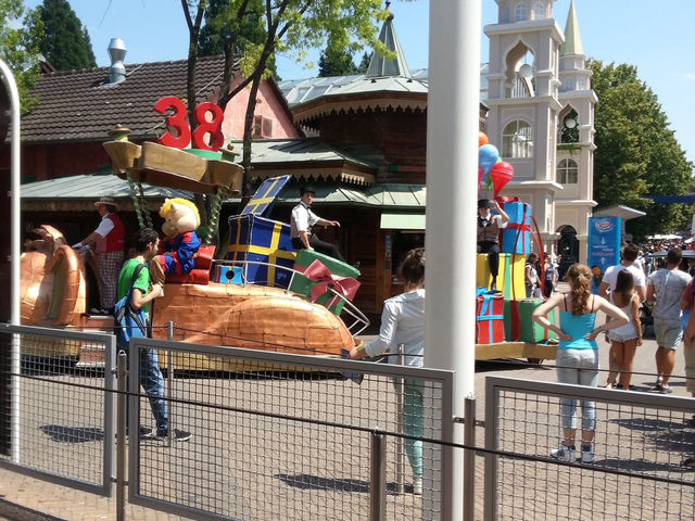 Europa Park 퍼레이드 구경하고 가세요 